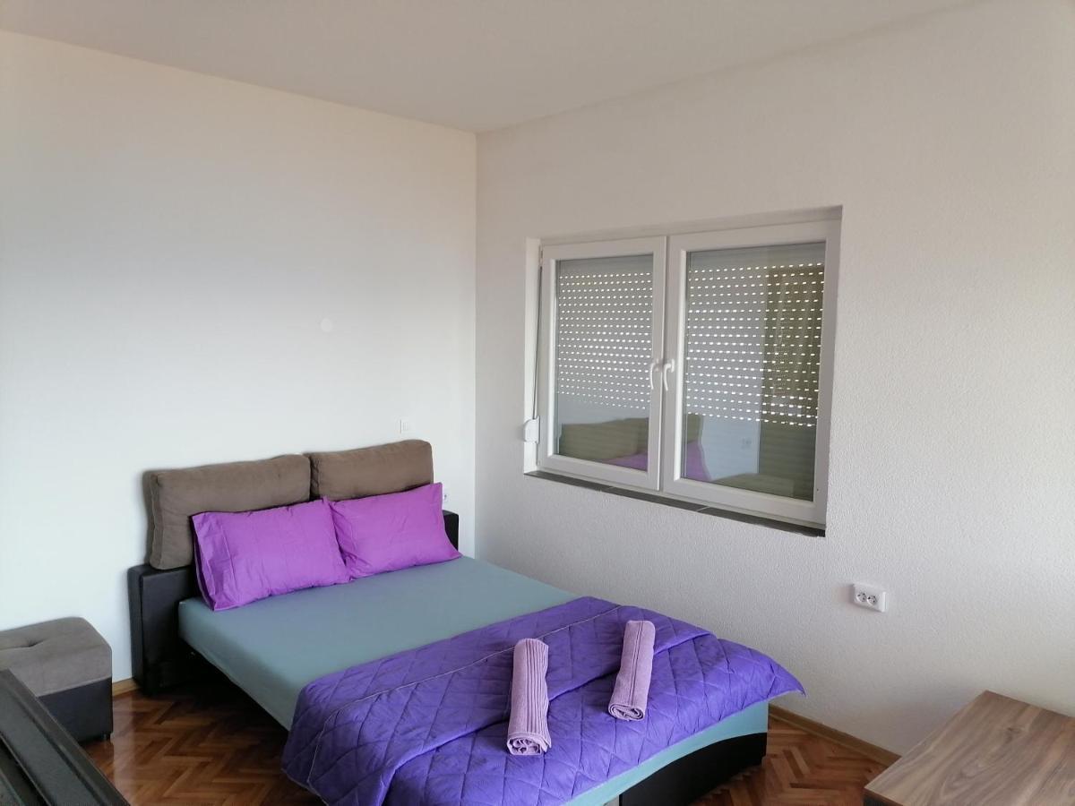 Grey Apartment Ohrid Exterior photo