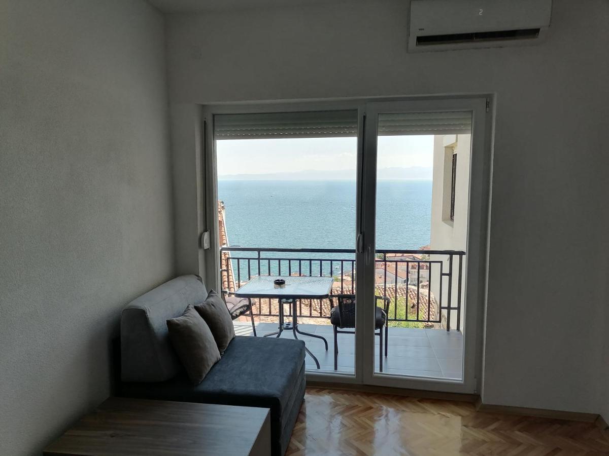 Grey Apartment Ohrid Exterior photo